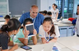 “Öğrenen ve Öğrenmeyle Uyumlu Oyunların Tasarımı” Webinarı